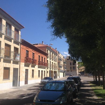 Apartamento Turistico Puente Romano P4 Bajo C Саламанка Экстерьер фото